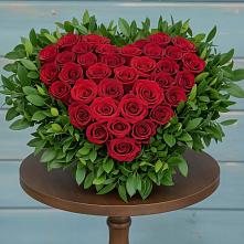 Цветочная композиция из Розы в виде сердца #REPLACE_PRED# Тиликтино