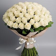 Букет 101 беля роза Белоснежка в Тиликтино