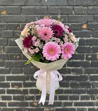 Букет цветов из:  Герберы и Хризантемы #REPLACE_PRED# Тиликтино