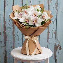 Букет цветов из:  Орхидеи и Розы в Тиликтино